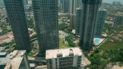 Image of 1760 Sq.ft 4 BHK Apartment / Flat for sale in Lodha Marquise, Worli, Mumbai for Rs. 110000000
