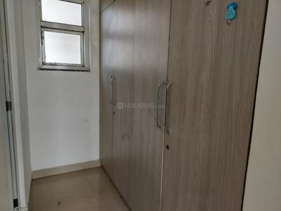 Bedroom Image of 1650 Sq.ft 2 BHK Apartment / Flat for rent in Sector 16 Dwarka New Delhi for Rs. 43000