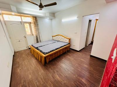 Bedroom Image of 1350 Sq.ft 3 BHK Apartment / Flat for sale in Unitech Uniworld Gardens 2, Sector 47 Gurgaon for Rs. 19500000