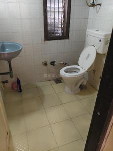 Bathroom Image of 2800 Sq.ft 3 BHK Apartment / Flat for sale in Vallabh Vidhyanagar Anand for Rs. 8500000