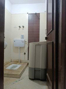Common Bathroom Image of 750 Sq.ft 2 BHK Apartment / Flat for sale in Pul Prahlad Pur New Delhi for Rs. 3000000