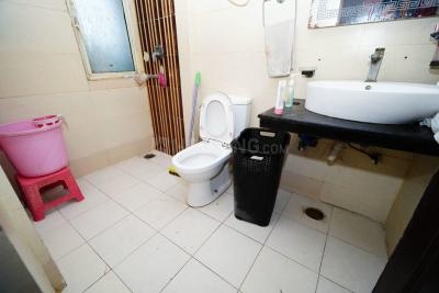 Image of 1639 Sq.ft 3 BHK Apartment / Flat for sale in Amrapali Sapphire, Sector 45, Noida for Rs. 19800000