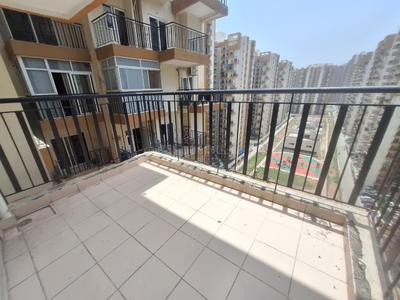 Balcony Image of 1400 Sq.ft 3 BHK Apartment / Flat for rent in Noida Extension Greater Noida for Rs. 24000