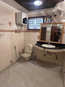 Bathroom Image of 1300 Sq.ft 2 BHK Apartment / Flat for rent in Lajpat Nagar New Delhi for Rs. 69000