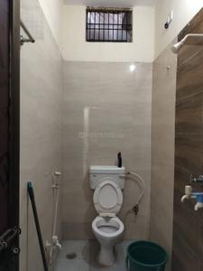 Bathroom Image of 1360 Sq.ft 2 BHK Builder Floor for rent in Susuwahi Varanasi for Rs. 6500