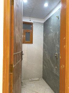 Common Bathroom Image of 1050 Sq.ft 2 BHK Apartment / Flat for sale in Lal Kuan Ghaziabad for Rs. 4465000