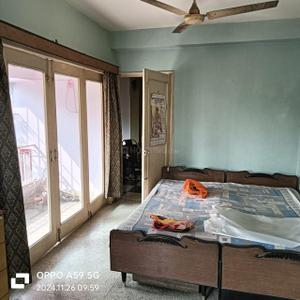 Bedroom Image of 1000 Sq.ft 2 BHK Apartment / Flat for sale in Gariahat Kolkata for Rs. 12000000