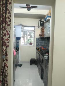 Kitchen Image of 600 Sq.ft 1 BHK Apartment / Flat for sale in Lodha Amara Tower 1 To 5 And 7 To 19, Thane West Thane for Rs. 7200000