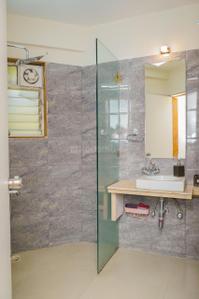 Kitchen Image of 2000 Sq.ft 4 BHK Apartment / Flat for rent in Erandwane Pune for Rs. 90000