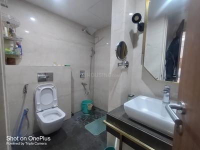 Bathroom Image of 1150 Sq.ft 3 BHK Apartment / Flat for sale in T Bhimjyani The Verraton, Thane West Thane for Rs. 19500000