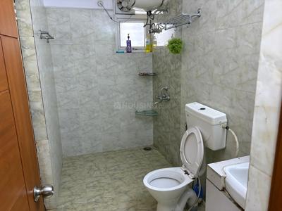 Bathroom Image of 1820 Sq.ft 3.5 BHK Independent House for rent in Gomti Nagar Extension Lucknow for Rs. 50000