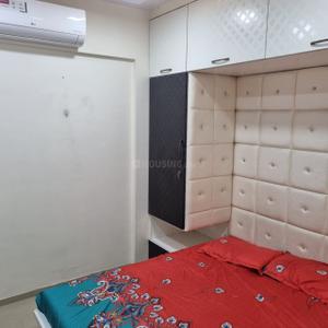 Bedroom Image of 1116 Sq.ft 2 BHK Apartment / Flat for rent in Yash Pinnacle, Paldi Ahmedabad for Rs. 30000