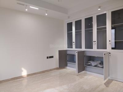 Bedroom Image of 3000 Sq.ft 4 BHK Builder Floor for rent in Safdarjung Enclave New Delhi for Rs. 250000