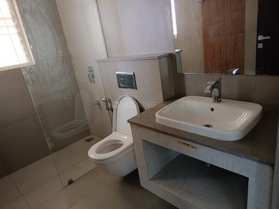 Bathroom Image of 2100 Sq.ft 4 BHK Apartment / Flat for rent in Aparna Elina, Mahalakshmi Layout Bengaluru for Rs. 235000