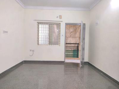 Living Room Image of 1000 Sq.ft 2 BHK Apartment / Flat for rent in Om Sai, Marathahalli Bengaluru for Rs. 25000