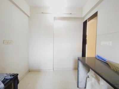 Kitchen Image of 999 Sq.ft 2 BHK Apartment / Flat for sale in Hiranandani Meadows, Thane West Thane for Rs. 20500000