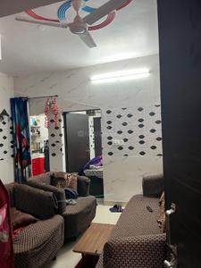 Hall Image of 350 Sq.ft 1 BHK Apartment / Flat for sale in Mayur Vihar Phase 3 New Delhi for Rs. 3000000