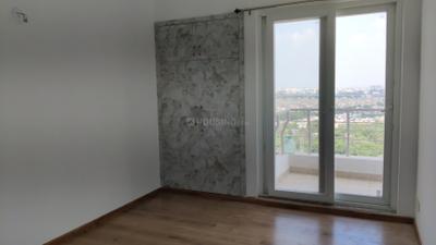 Bedroom Image of 1700 Sq.ft 3.5 BHK Apartment / Flat for rent in The 3C Lotus Panache, Sector 110 Noida for Rs. 44000