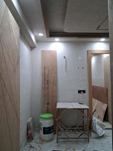 Main Entrance Image of 1000 Sq.ft 2 BHK Apartment / Flat for sale in Capital Metro Height, Sector 72 Noida for Rs. 3700000