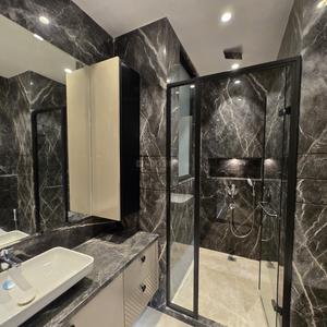 Bathroom Image of 2675 Sq.ft 4 BHK Builder Floor for rent in Hauz Khas New Delhi for Rs. 300000
