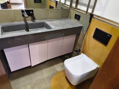 Bathroom Image of 2709 Sq.ft 3 BHK Apartment / Flat for sale in Naranpura Ahmedabad for Rs. 27000000