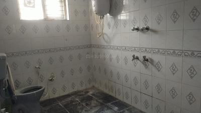 Bathroom Image of 1500 Sq.ft 1 BHK Builder Floor for rent in Horamavu Bengaluru for Rs. 18000
