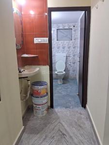 Bathroom Image of 1050 Sq.ft 2 BHK Builder Floor for rent in Nagole Hyderabad for Rs. 20000
