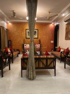 Hall Image of 1850 Sq.ft 4 BHK Apartment / Flat for sale in Shatabdi Vihar, Sector 61 Noida for Rs. 25500000