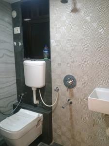 Common Bathroom Image of 809 Sq.ft 1.5 BHK Apartment / Flat for rent in Runwal Gardens, Dombivli East Thane for Rs. 15000
