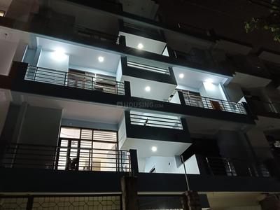 Building Image of Apna Niwas Boys Pg in Sector 18, Noida