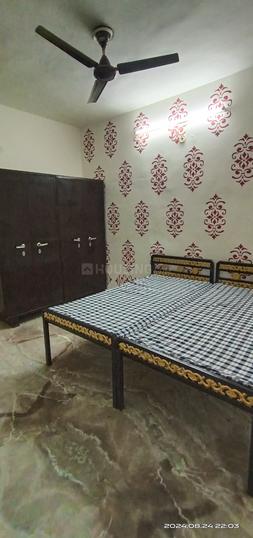 Amrapali Circle Bedroom 1