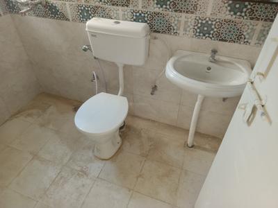 Image of 950 Sq.ft 3 BHK Apartment / Flat for sale in Signature Global Golf Green, Sector 79, Gurgaon for Rs. 7300000
