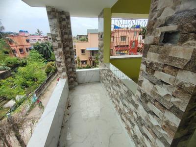 Balcony Image of 680 Sq.ft 2 BHK Apartment / Flat for sale in Parnasree Pally Kolkata for Rs. 2788000