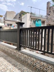 Balcony Image of 1850 Sq.ft 4 BHK Builder Floor for rent in Said-Ul-Ajaib New Delhi for Rs. 65000