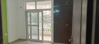 Bedroom Image of 1545 Sq.ft 3.5 BHK Apartment / Flat for sale in Amrapali Silicon City, Sector 76 Noida for Rs. 16100000