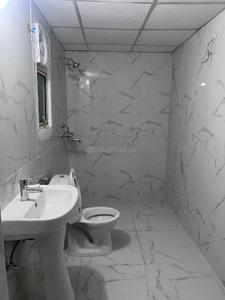 Image of 1200 Sq.ft 2.5 BHK Apartment / Flat for sale in Panchsheel Wellington, Crossings Republik, Ghaziabad for Rs. 11000000