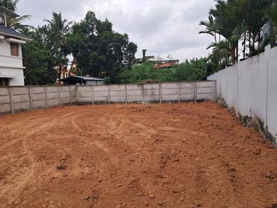 Image of 4137 Sq.ft Residential Plot / Land for sale in Elamkulam, Kochi for Rs. 24700000