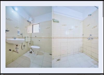 Bathroom Image of 540 Sq.ft 1 RK Apartment / Flat for rent in Saldanha Kyle Gardens, Calangute Goa for Rs. 25000