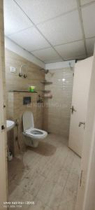 Bathroom Image of 1100 Sq.ft 2.5 BHK Apartment / Flat for rent in Supertech The Romano, Sector 118 Noida for Rs. 21000