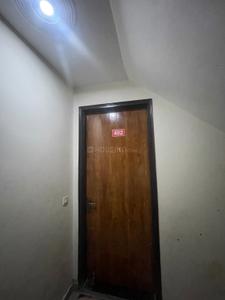 Hall Image of 600 Sq.ft 2 BHK Apartment / Flat for rent in Sector 73 Noida for Rs. 21000