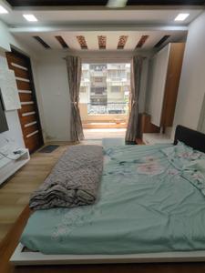 Bedroom Image of 2394 Sq.ft 4 BHK Apartment / Flat for sale in Bodakdev Ahmedabad for Rs. 21500000