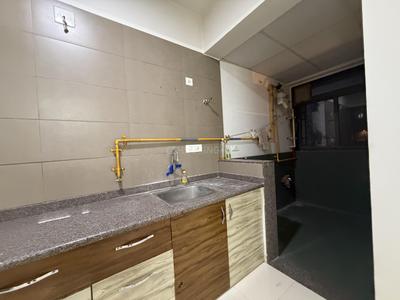 Kitchen Image of 861 Sq.ft 3 BHK Apartment / Flat for rent in Dev Parijat, Vaishno Devi Circle Ahmedabad for Rs. 23000