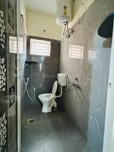 Bathroom Image of 400 Sq.ft 1 BHK Apartment / Flat for rent in Parappana Agrahara Bengaluru for Rs. 11000