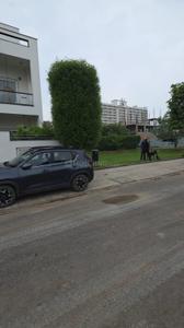 Image of 400 Sq.ft Residential Plot / Land for sale in Central Park Flower Valley, Sector 33, Sohna for Rs. 100000000