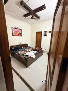 Bedroom Image of 1800 Sq.ft 3 BHK Builder Floor for rent in Ashok Vihar New Delhi for Rs. 50000