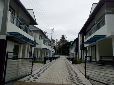 Image of 2350 Sq.ft 4 BHK Villa for sale in Edappally, Kochi for Rs. 20000000