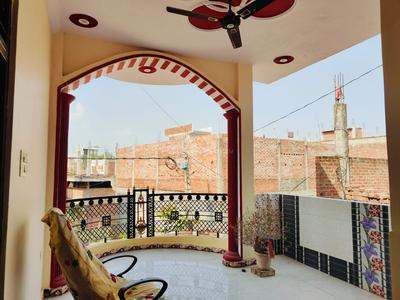 Balcony Image of 1350 Sq.ft 1 BHK Builder Floor for rent in Naubasta Kanpur for Rs. 6500