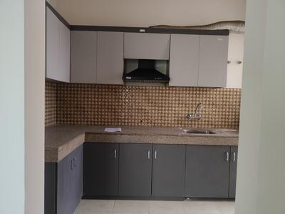 Kitchen Image of 2000 Sq.ft 3 BHK Apartment / Flat for sale in Experion The Heartsong, Sector 108 Gurgaon for Rs. 19900000