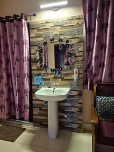 Bathroom Image of 800 Sq.ft 2 BHK Apartment / Flat for sale in Kadma Jamshedpur for Rs. 3000000