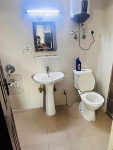 Bathroom Image of 1505 Sq.ft 3 BHK Apartment / Flat for sale in Supertech Cape Town, Sector 74 Noida for Rs. 13500000